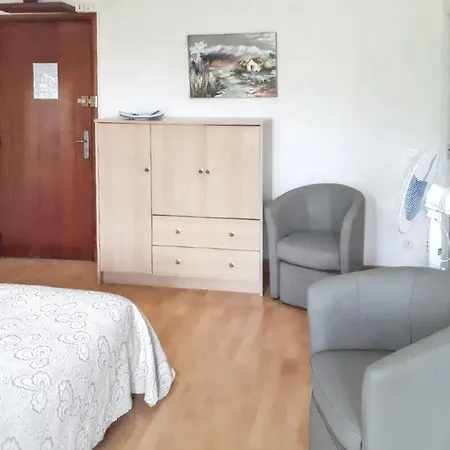 Studio Confortable A Amelie-Les-Bains-Palalda 28 M² Avec Balcon Appartement