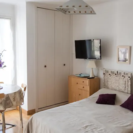 Appartement Studio Confortable A Amelie-Les-Bains-Palalda 28 M² Avec Balcon *