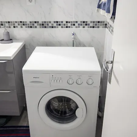 Apartment Confortable A 28 M² Avec Balcon